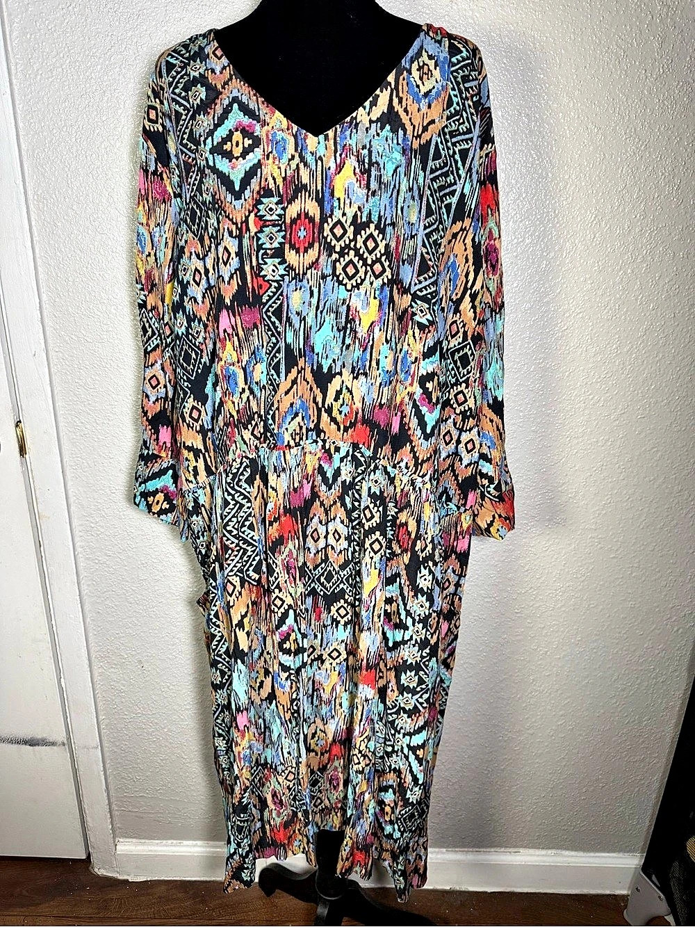 Coldwater Creek Dress 3XL NWT Plus Boho Tribal Print Long Sleeve V-Neck Maxi